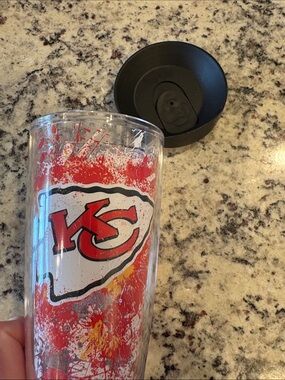 Kansas City Chiefs Clear Tumbler - Yellow Logo